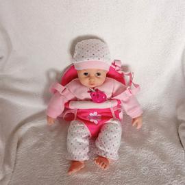 bambola che piange e dice mamma 