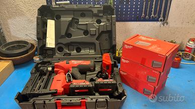 Milwaukee Graffatrice a batteria