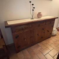 Credenza in legno massello