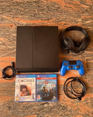 PS4 con accessori e giochi