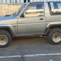 Gomme e cerchi per fuoristrada Feroza Suzuki Lada