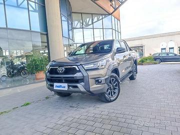 TOYOTA Hilux 2.8 D A/T 4WD 4 porte Double Cab In