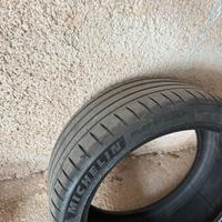 Gomma michelin pilot sport 4 235/40/18