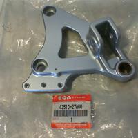 PIASTRA SUPPORTO PEDANA ANT. DX GSX SUZUKI 43510-2