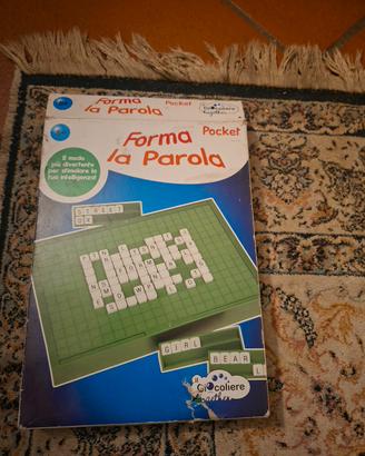 Gioco da tavolo 'Forma la parola' 