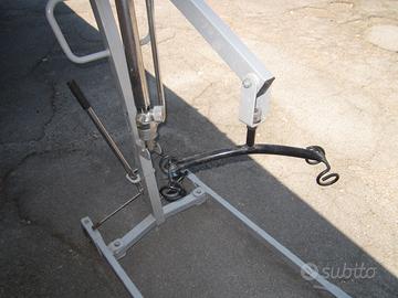 SOLLEVATORE OLEODINAMICO ATLANTE INVACA X DISABILI