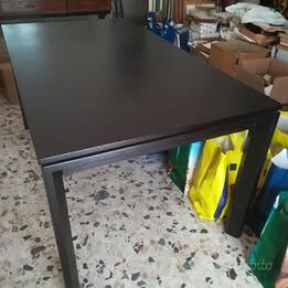 TAVOLO NERO ALLUNGABILE CM. 160 X CM. 90