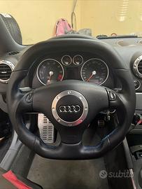 Volante Audi TT 8n A3 A4 pelle traforata completo