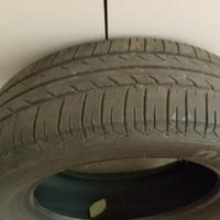 gomme   285//65 R15 88T