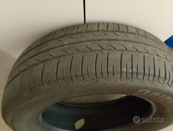 gomme   285//65 R15 88T