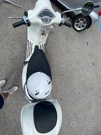 Piaggio Vespa 125 GTS - 2015