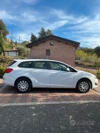 🚗 OPEL ASTRA SPORTS TOURER 1.6