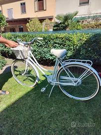 bicicletta Bianchi da donna freni a bacchetta 