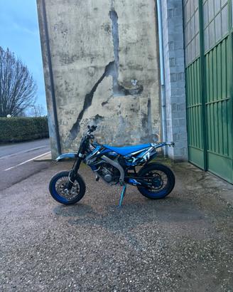 TM EN 125