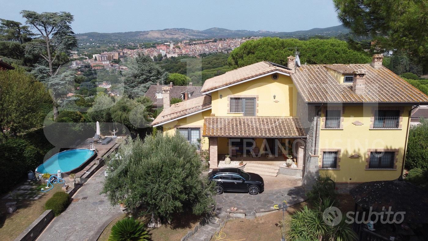 Villa o villino Marino [1090 MONTE CRESCENZOVRG] ( - Vista 2