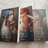 trilogia Cronache del mondo emerso (Troisi)