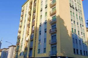Immobile in asta di 105 m² con 3 locali e box auto