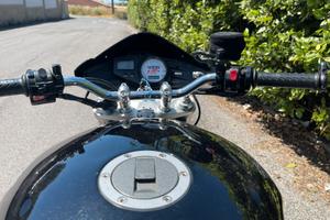 Triumph speed triple 955i