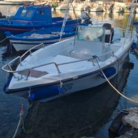 open 570 con motore Suzuki Ari 