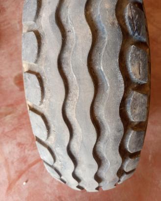 GOMME RIMORCHIO 