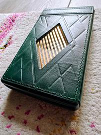 Cover in pelle verde per HiBy R6 III (Gen 3)