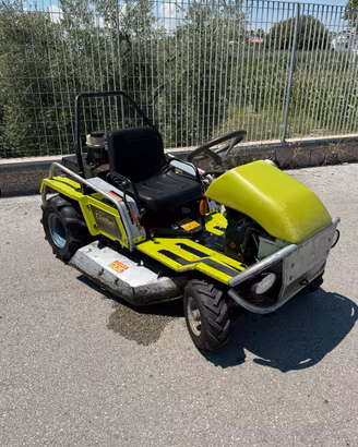 Tagliaerba Grillo climber
