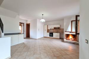 Villetta a schiera con giardino - Domusnovas