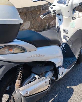 Honda sh 300 anno 2009