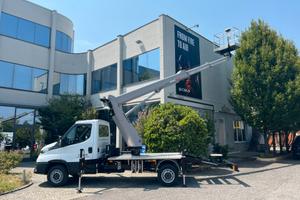 CELA 20T Essential- Piattaforma Aerea Autocarrata 