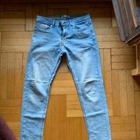 Jeans Zara e tuta Errea