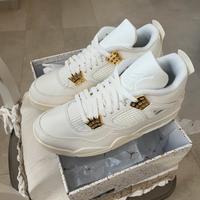 Jordan 4. metallic Gold size 42,5. originali