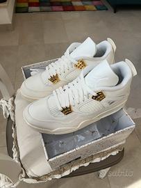 Jordan 4. metallic Gold size 42,5. originali