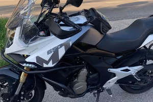 Moto cf 650