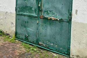 Garage posto auto e magazzino