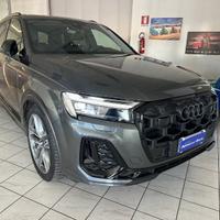 AUDI Q7 2ª serie Q7 SUV TDI 210 kW quattro tip...