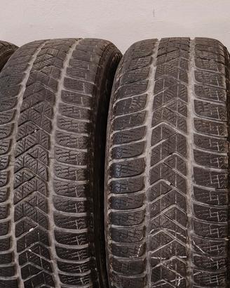 4 gomme Pirelli 215/55/17 M+s