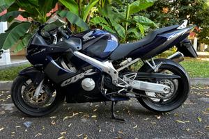 Honda CBR 600F (2002) – 38.000 km – pronta all’uso