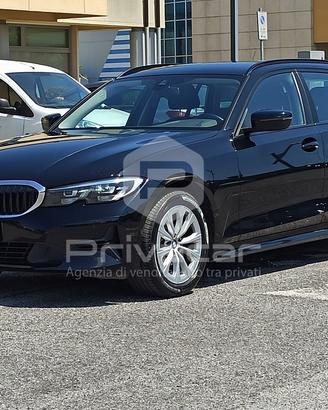 BMW 320d 48V Touring Business Advantage