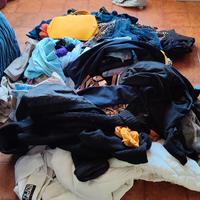Abbigliamento Vario Uomo/Donna