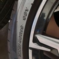 Cerchi il lega BMW con gomme 19"