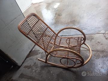 Sedia a dindolo Vintage in legno