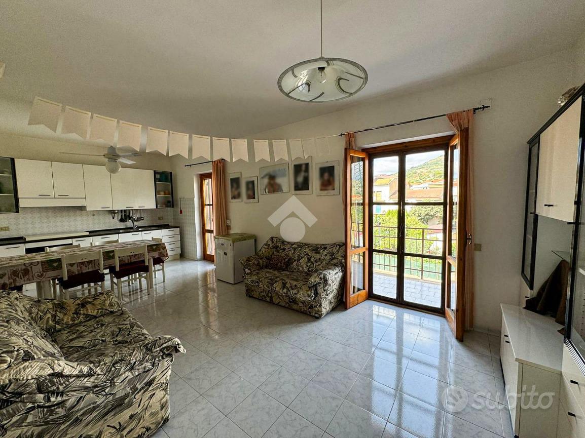 3 LOCALI A AMANTEA - Vista 6