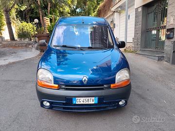 Renault Kangoo 1.5 dCi 82cv Leggi