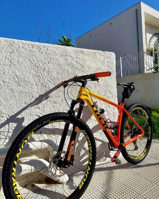 MTB Trek procaliber 9.6 taglia L misura 29