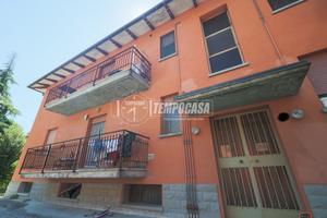 TRILOCALE CON BALCONE E GARAGE