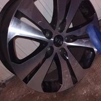 cerchi in lega Kia sportage 