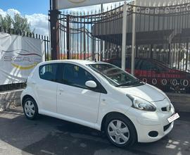 Toyota Aygo 1.0 12V VVT-i 5 porte Deep Ocean Conne