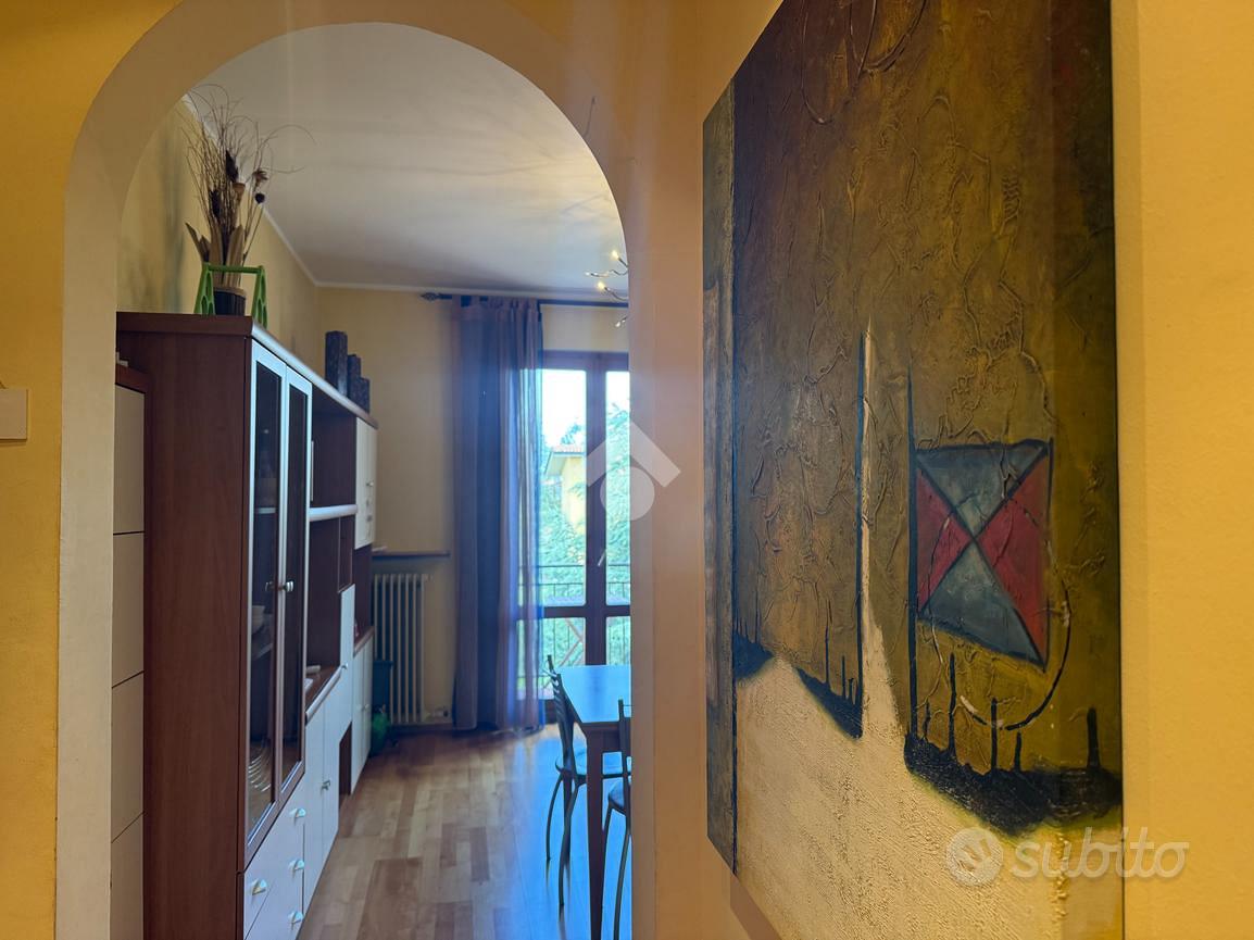 2 LOCALI A SIRMIONE - Vista 2