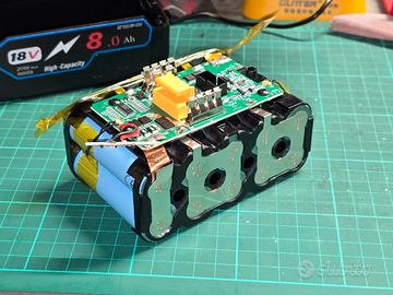 Pacco batteria Heavy Duty Makita 18V 8.0Ah 