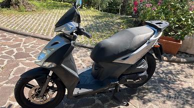 Scooter kymco 125